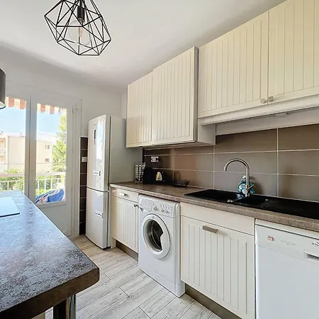 Lumineux T3 Climatise Pres De La Des Lecques, Avec Double Terrasse Et Parking. - Fr-1-770-22 Lejlighed Saint-Cyr-sur-Mer