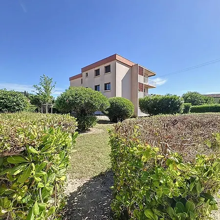 Lumineux T3 Climatise Pres De La Des Lecques, Avec Double Terrasse Et Parking. - Fr-1-770-22 *